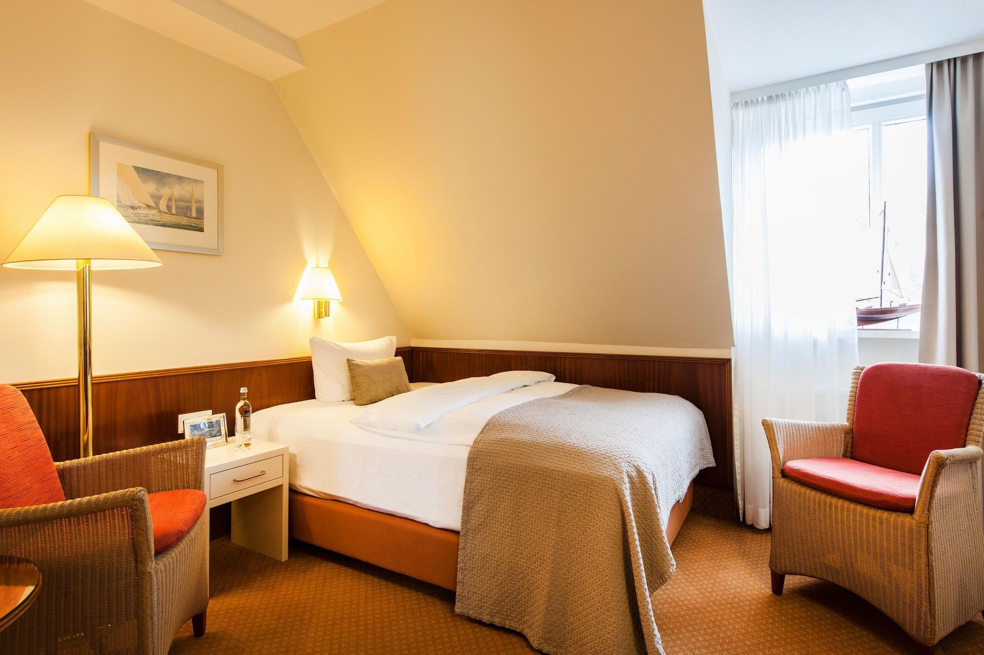 Hotel Birke, Ringhotel キール エクステリア 写真